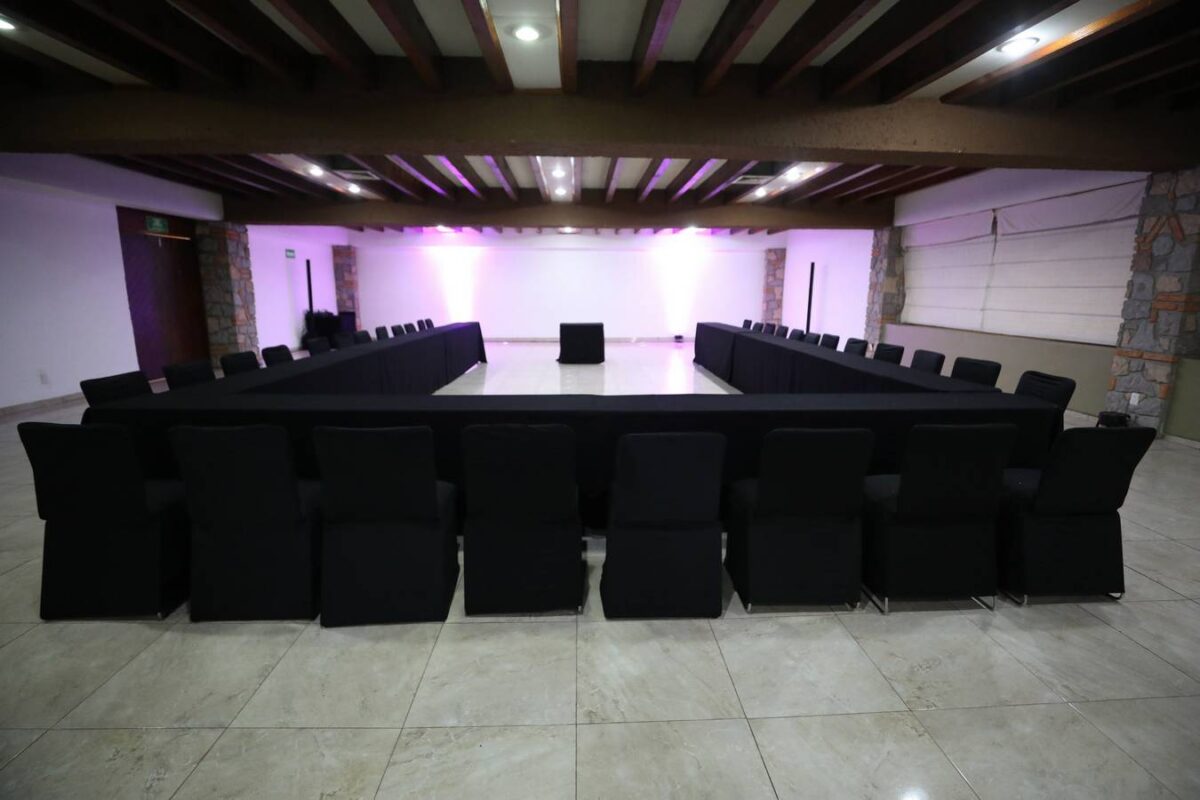 Salones Hotel Real de Minas Tradicional, Hotel en Santiago de Querétaro