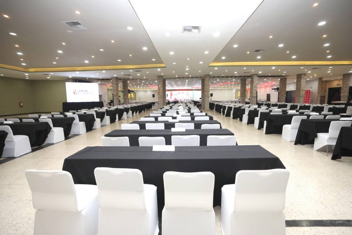 Salones Hotel Real de Minas Tradicional, Hotel en Santiago de Querétaro